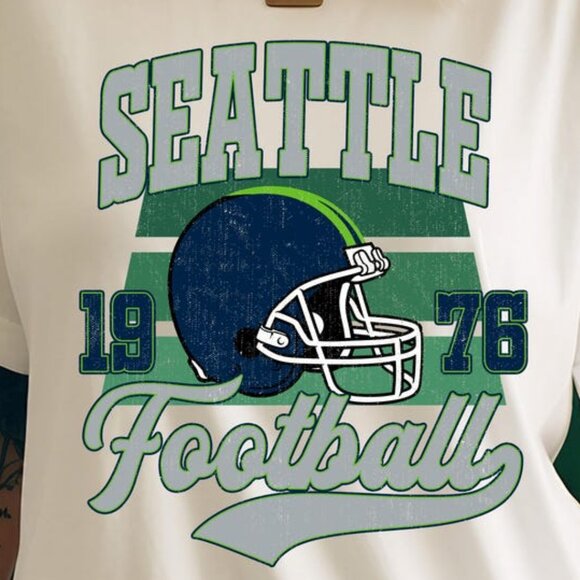 Seattle Football T-shirt, Retro Seahawk NFL Shirt, Seahawk Game Day T-shirt 170 - Picture 2 of 5